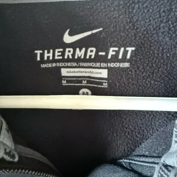 Nike Therma-Fit Black Jacket - Picture 2 of 2